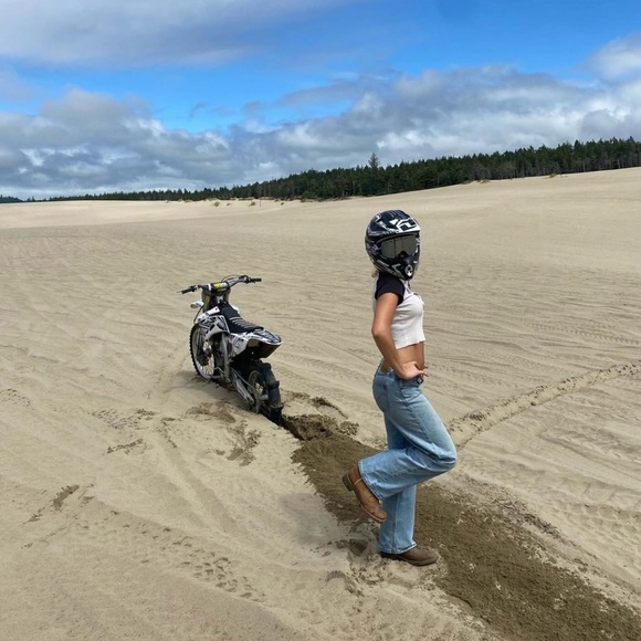 Meet your Posher, Lydia - Picture 4 of 4